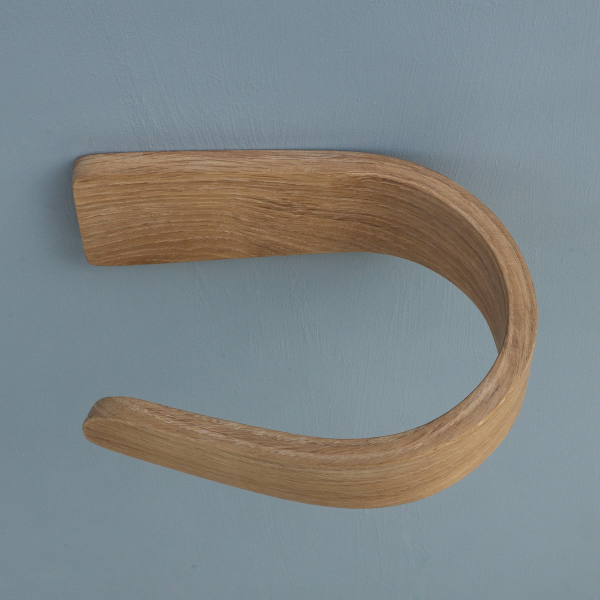 Wooden curtain holdbacks