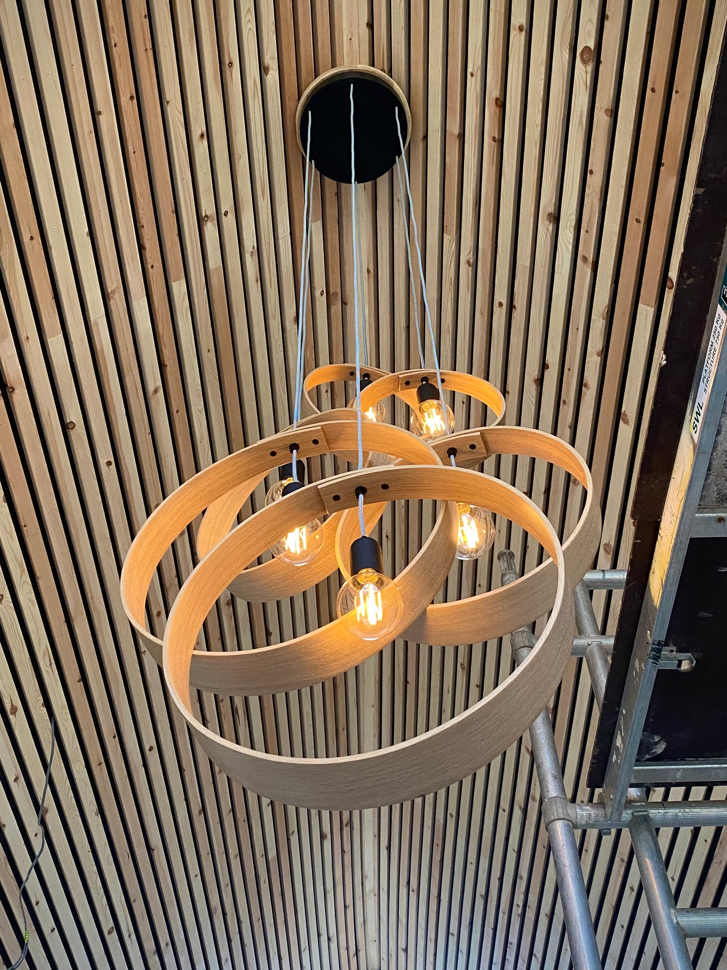 Six Hoop Cluster Light