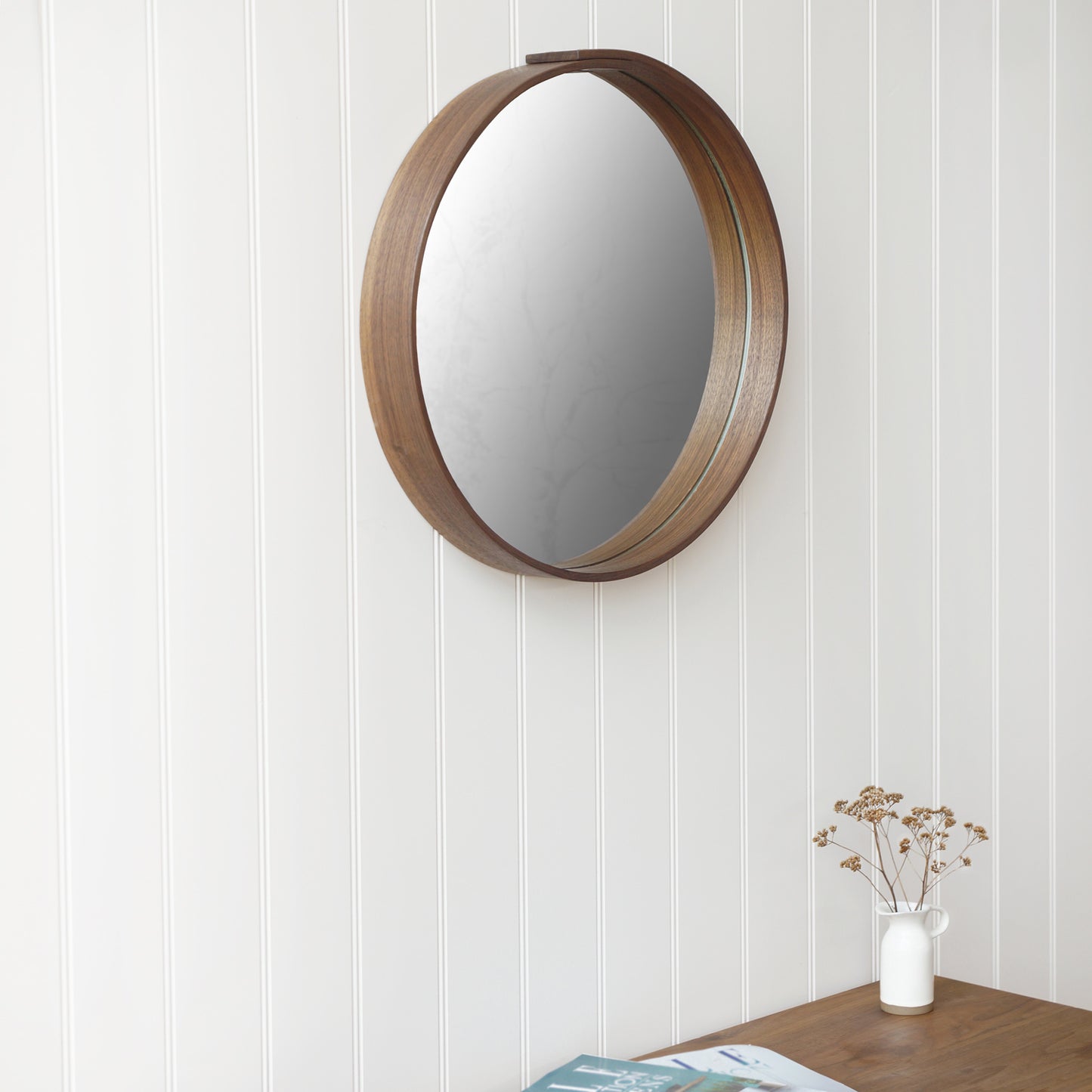 Round Wall Mirror. LayerTree.