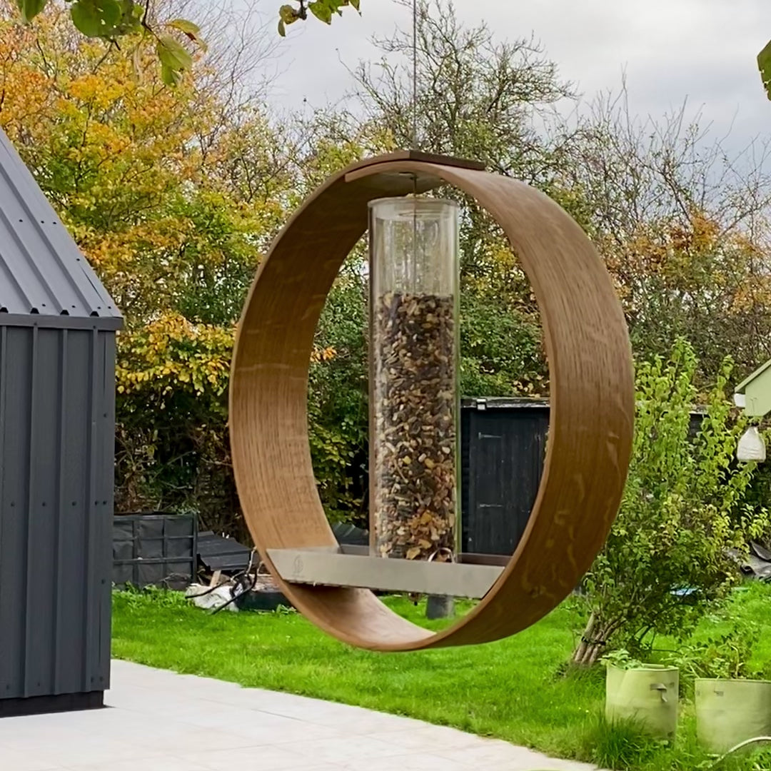 Garden bird seed feeder