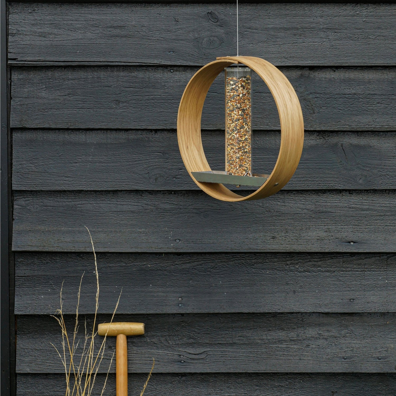 Personalised bird feeder. LayerTree.