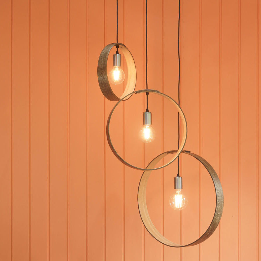 3 cluster pendant light. - LayerTree