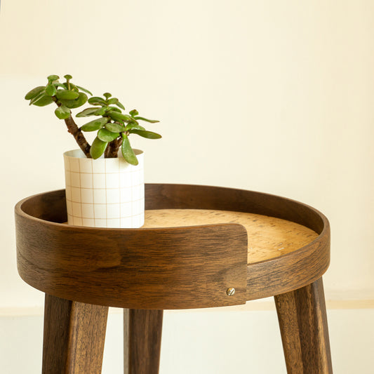 Living room side table. LayerTree.