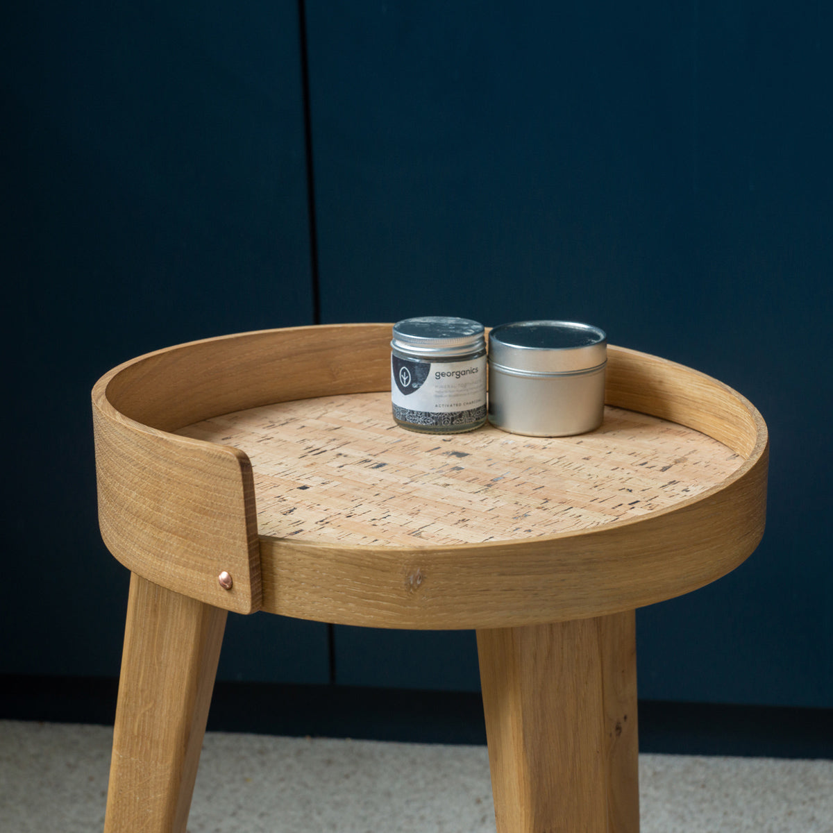 Circle wood shop end table